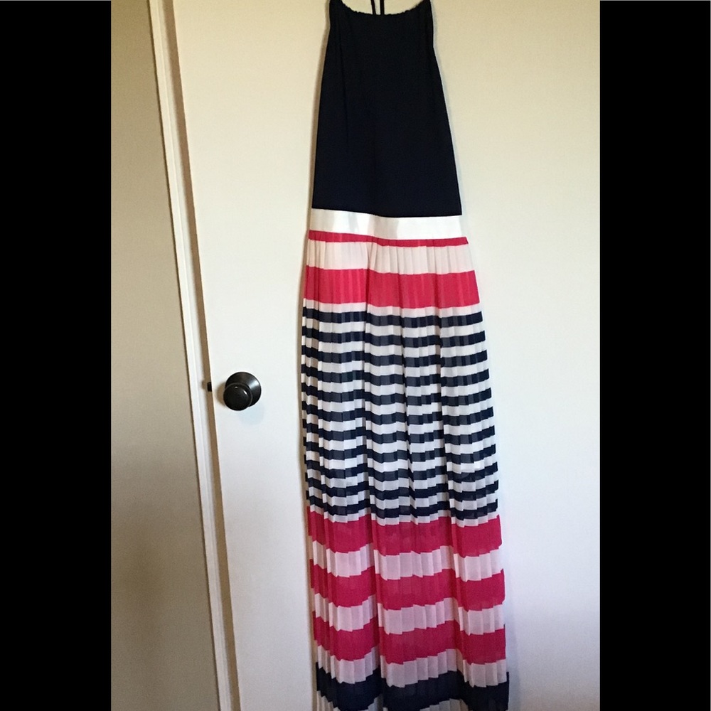 Maxi halter dress size M